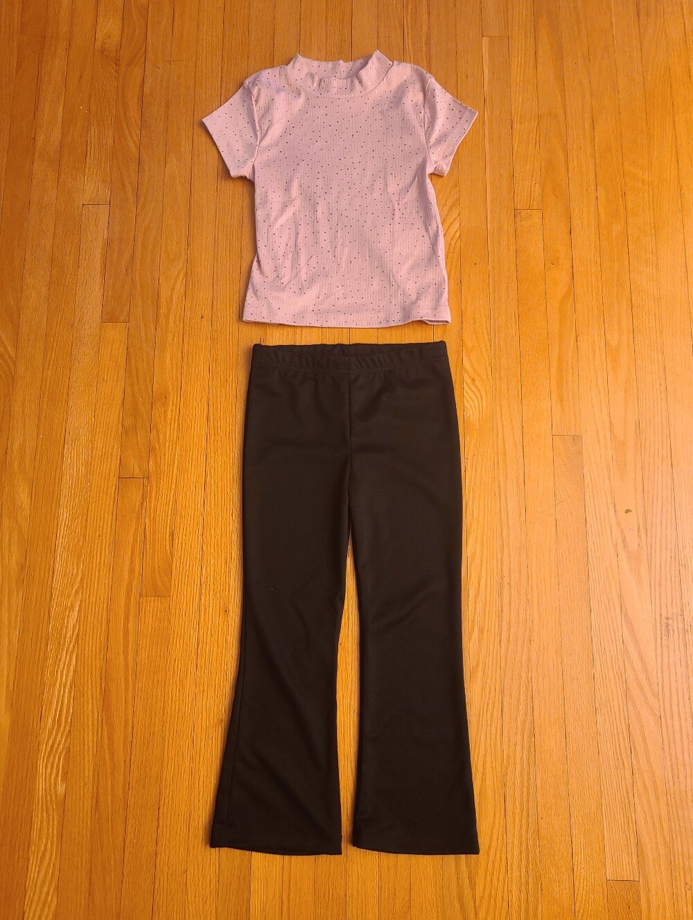2 for $25 - Vince Camuto Girls 6 2-piece set - black pants & pink/gold shirt
